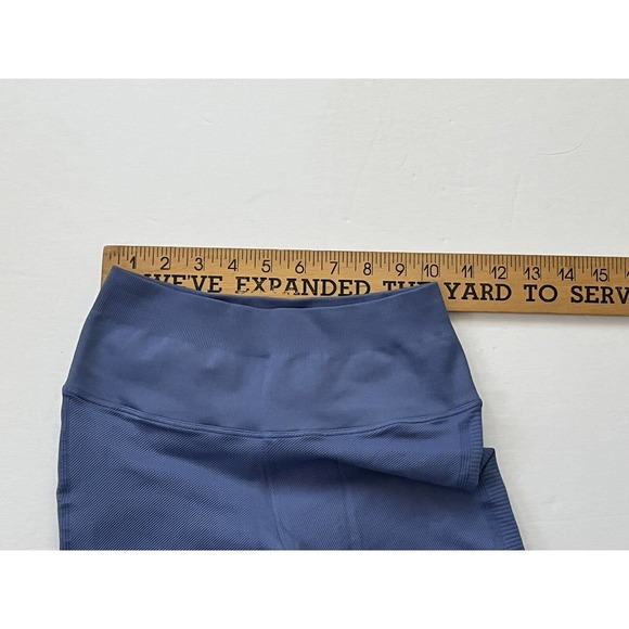 PELOTON•Women XS• Athletic Leggings Pants Blue Gray Cropped Ribbed Textured LOGO - Picture 5 of 6